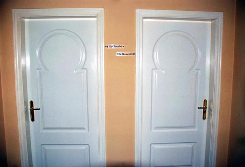 ホテル Medina Ghaliayah