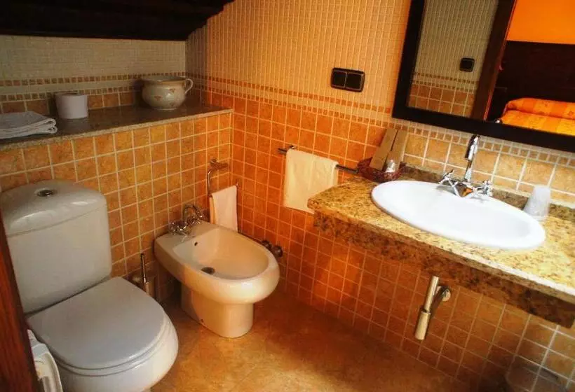 Hotelli Mirador Da Ribeira