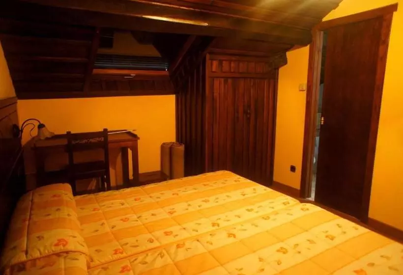 Hotelli Mirador Da Ribeira
