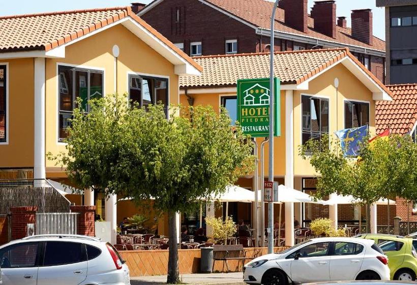 Отель Piedras