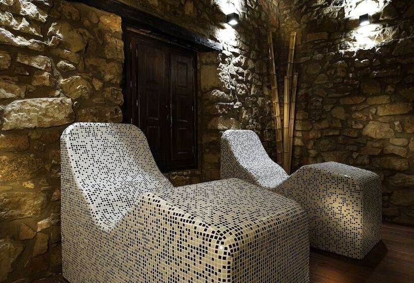 Отель Rural & Spa Los Anades