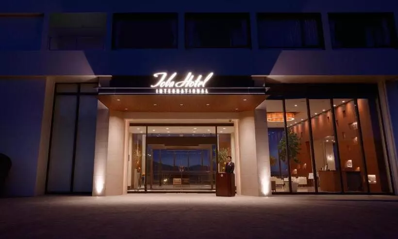 Hotelli Toba  International