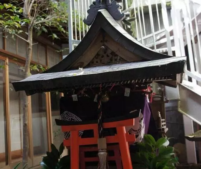 Miyoshiya Ryokan