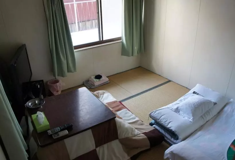 Miyoshiya Ryokan