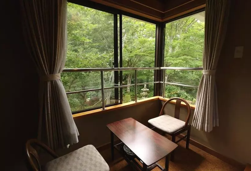 旅館 Teiensaryo Yamanakako
