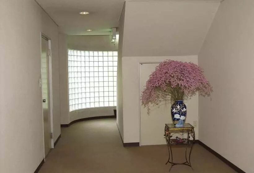 旅館 Teiensaryo Yamanakako