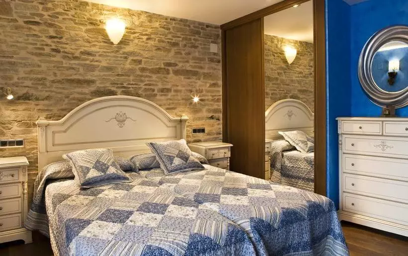 هاستل Hostal Raices