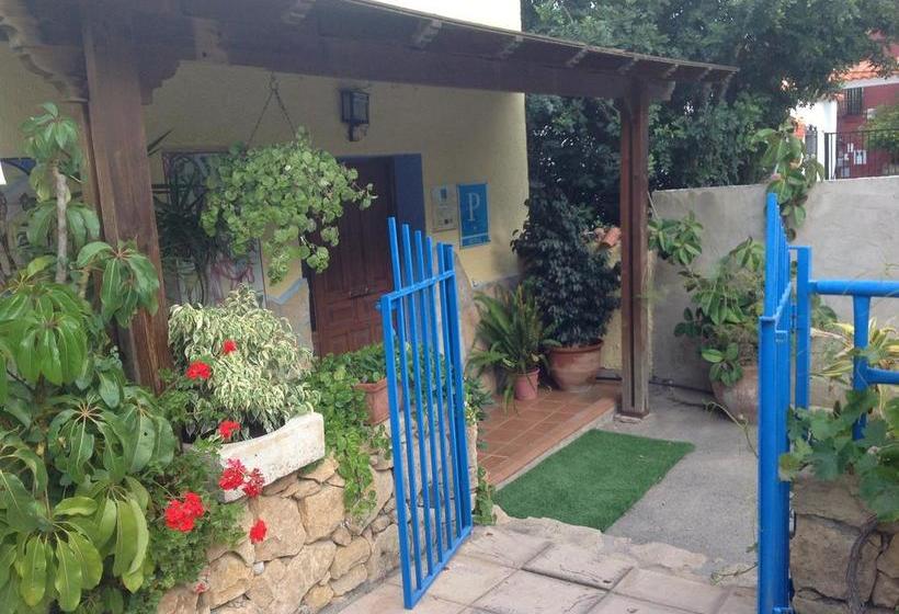 Общежитие La Posada De La Parata