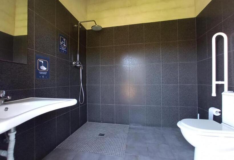 הוסטל O Refuxio De La Jerezana