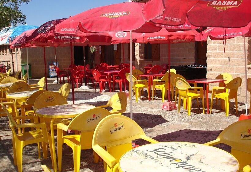 Albergue Restaurante Salto De Bierge   Hostel