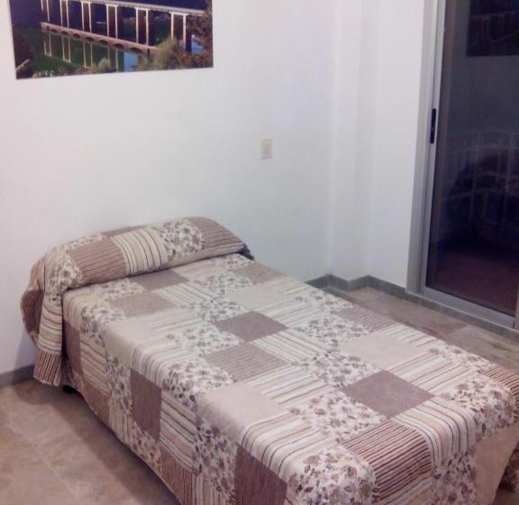 Casa Do Marabillas Hostel