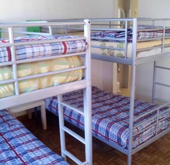 Casa Do Marabillas Hostel