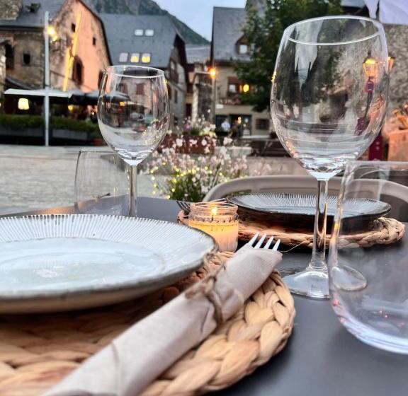 Hostel Baqueira Refugi Rosta Pyrenmuseu