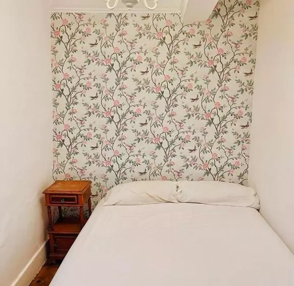 Hostel Baqueira Refugi Rosta Pyrenmuseu