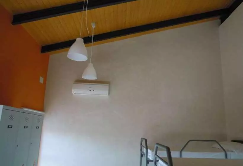 Hostel Cañaveral