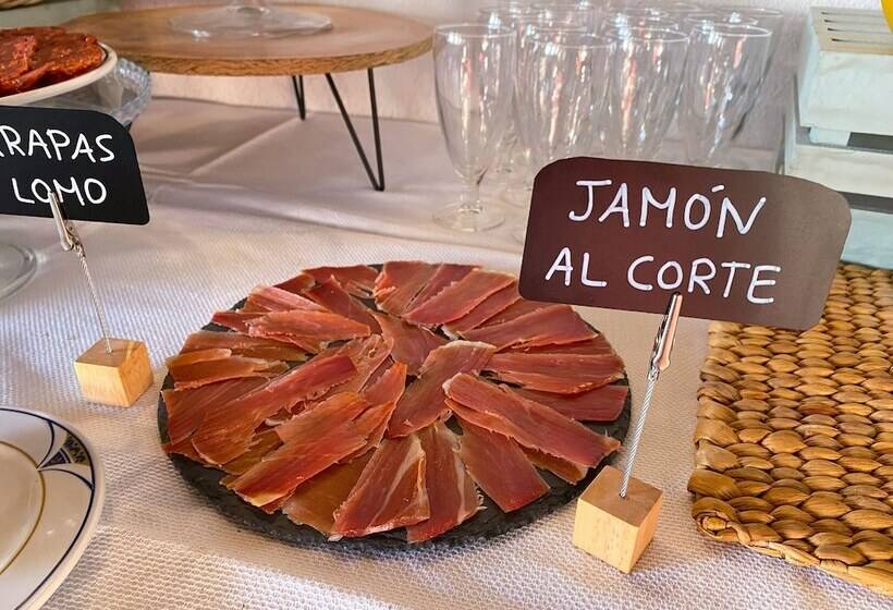 בית מלון כפרי Almeji