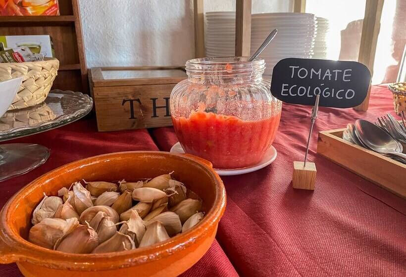 בית מלון כפרי Almeji