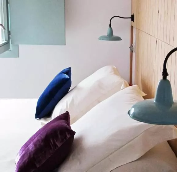 Hotel Ayllon