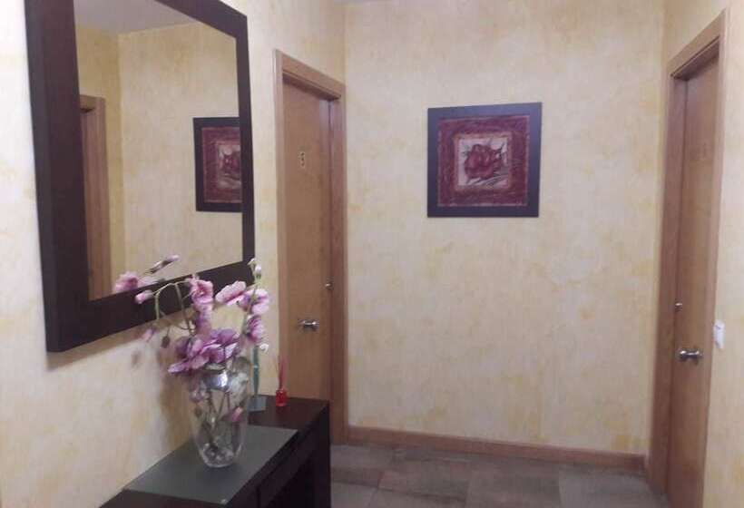 فندق Casa Rural Virgen De Las Cruces