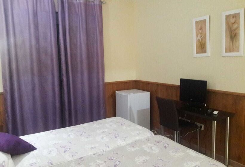 فندق Casa Rural Virgen De Las Cruces