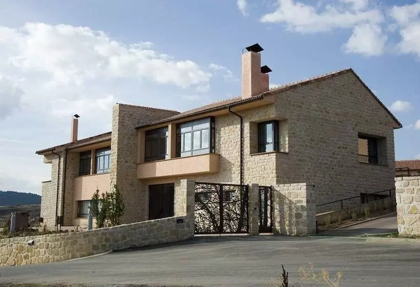 ホテル El Portón De La Sierra