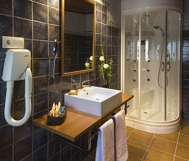 호텔 H Con Encanto