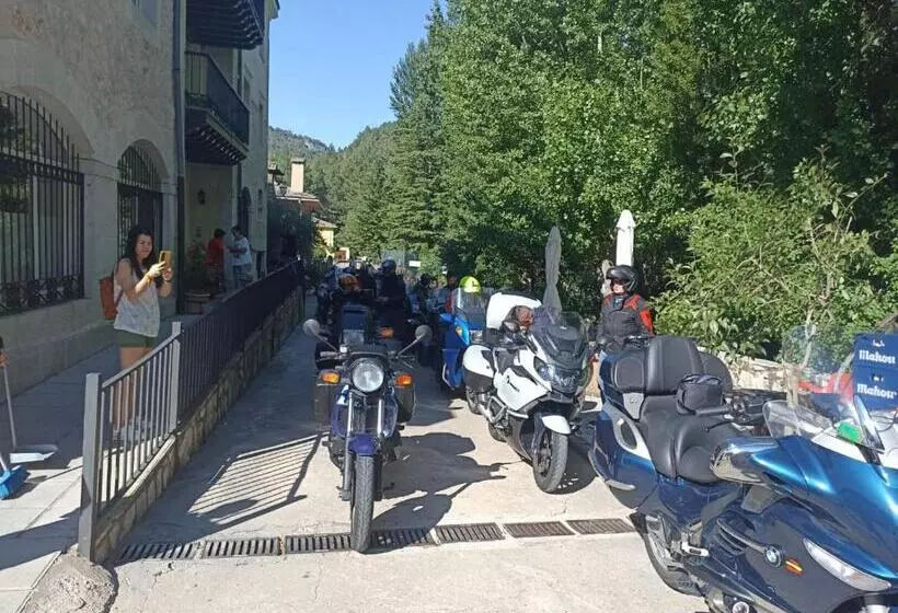 ホテル Hostal Rural Amador
