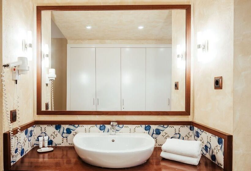 酒店 La Sala De Camós