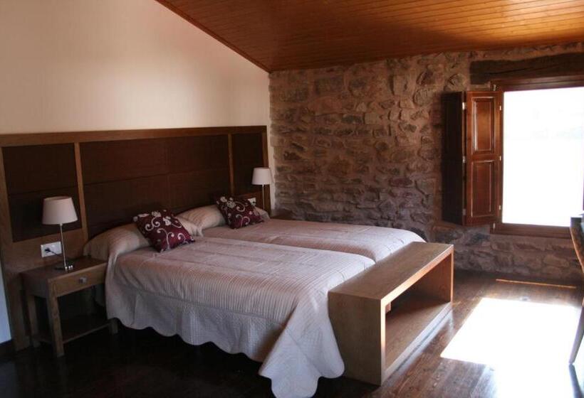 בית מלון כפרי Posada Real La Almazuela