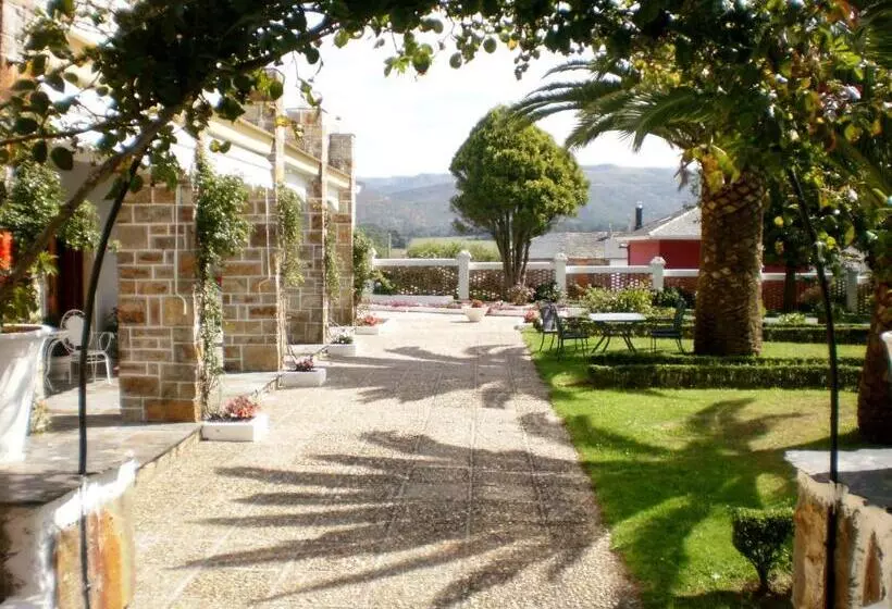 Hotel Regueiro