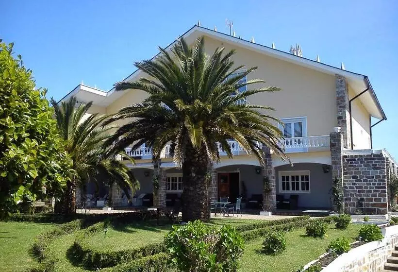 Hotel Regueiro