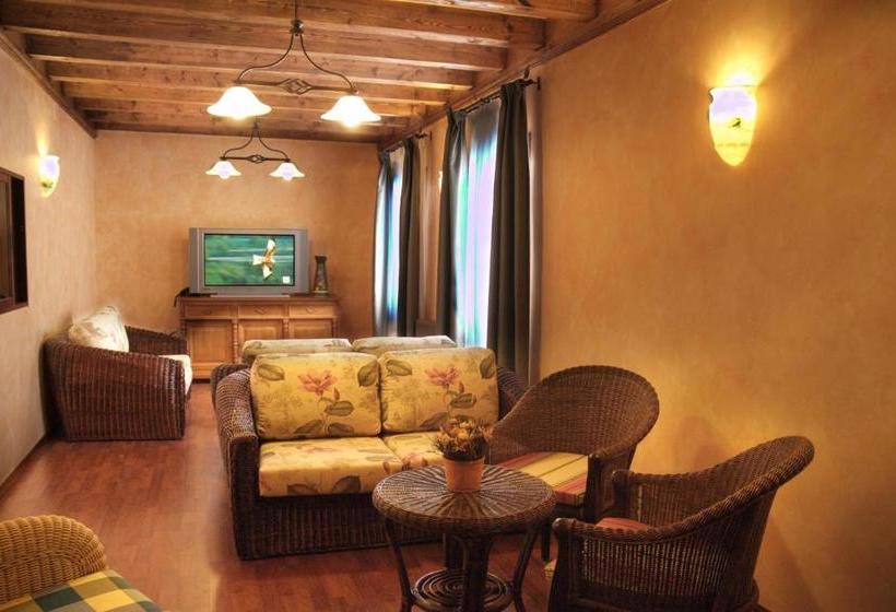 Отель Rural Las Farolas