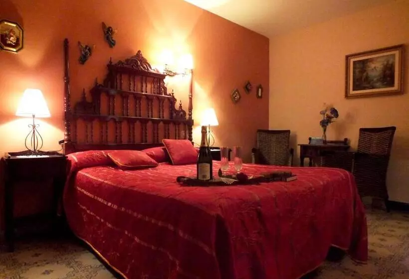 Hotelli Rural Posada Los Caballeros