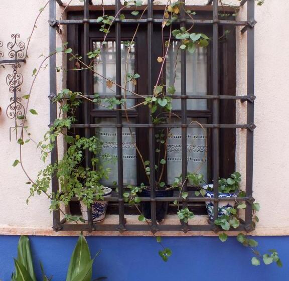 فندق Rural Posada Los Caballeros