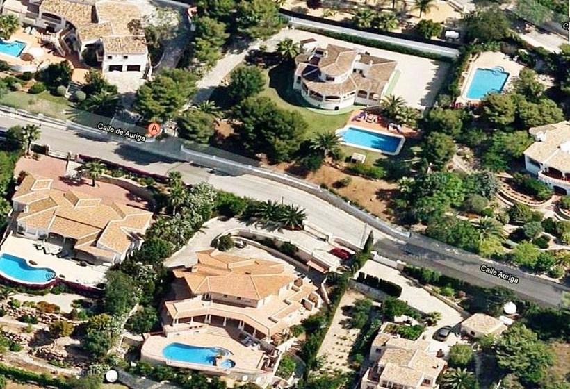 Villa Calle de Auriga