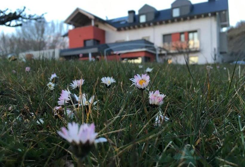 בית מלון כפרי Villa Iacca