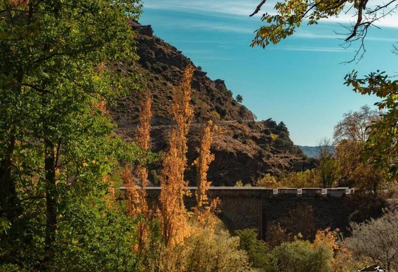 Резиденция Alojamientos Rurales Los Macabes