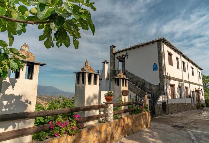Резиденция Alojamientos Rurales Los Macabes