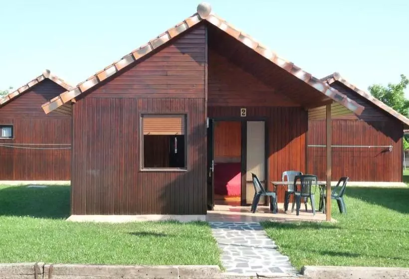 اقامتگاه Camping Iratxe Ciudad De Vacaciones
