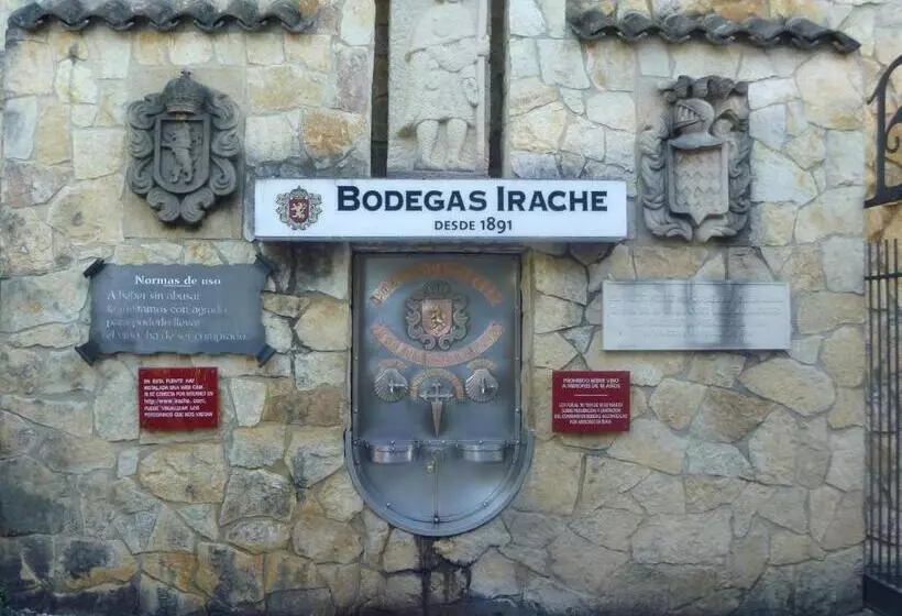 اقامتگاه Camping Iratxe Ciudad De Vacaciones