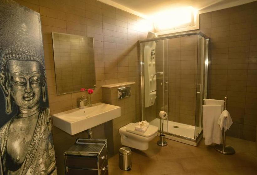 استراحتگاه Villa Dhanvantari