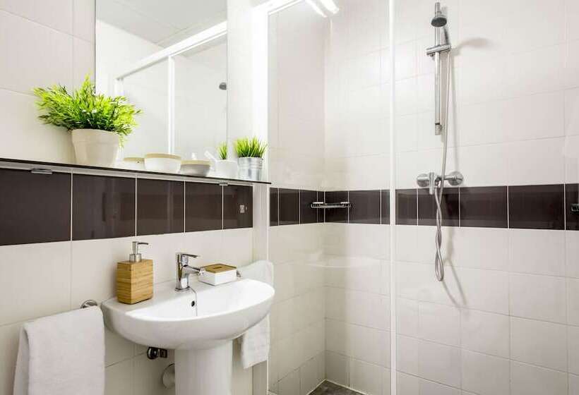 هاستل Colegio Mayor La Concepcion