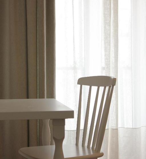 هاستل Las Atarazanas Design Hostal