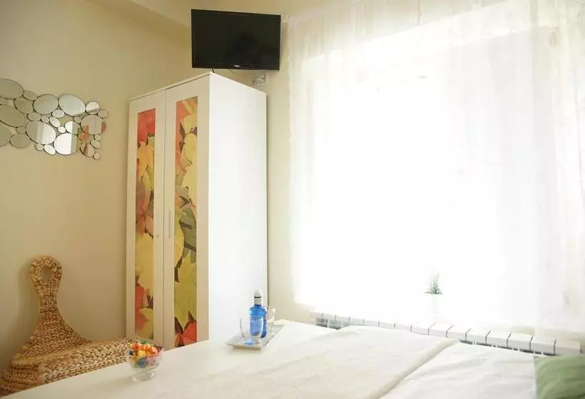 Bed and Breakfast Alojamiento Entrehoces