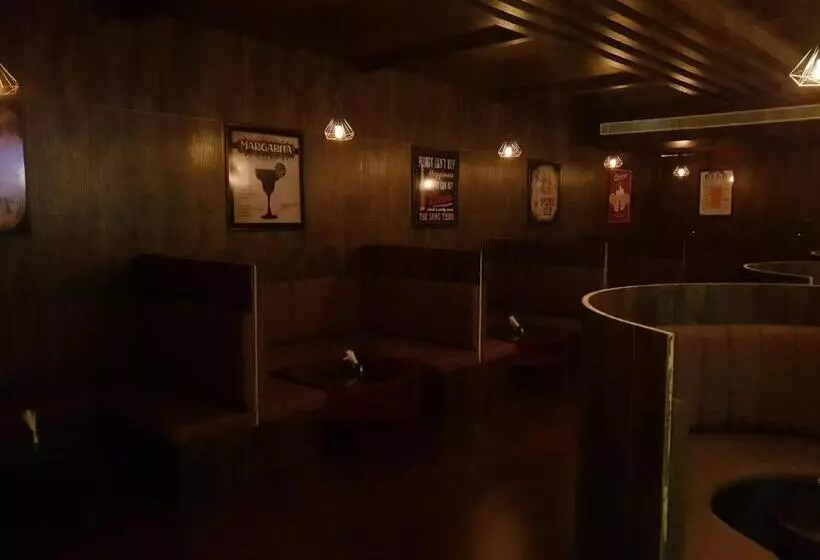 Bravura Gold Resort