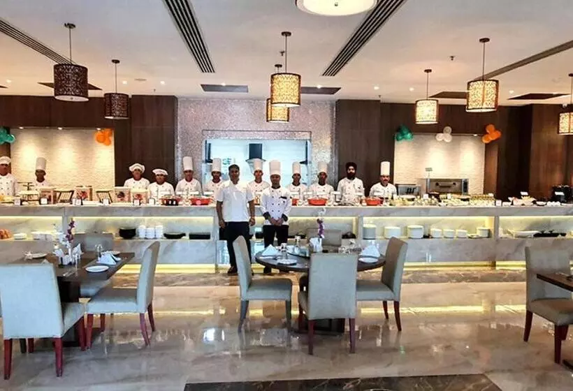 Bravura Gold Resort