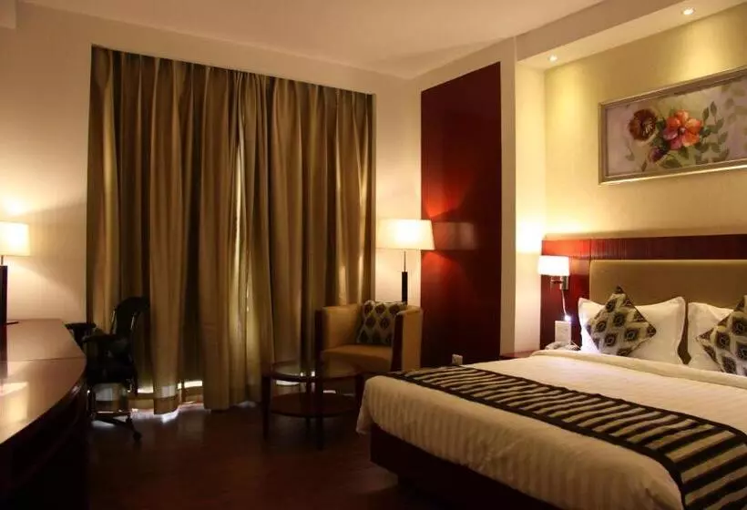Bravura Gold Resort