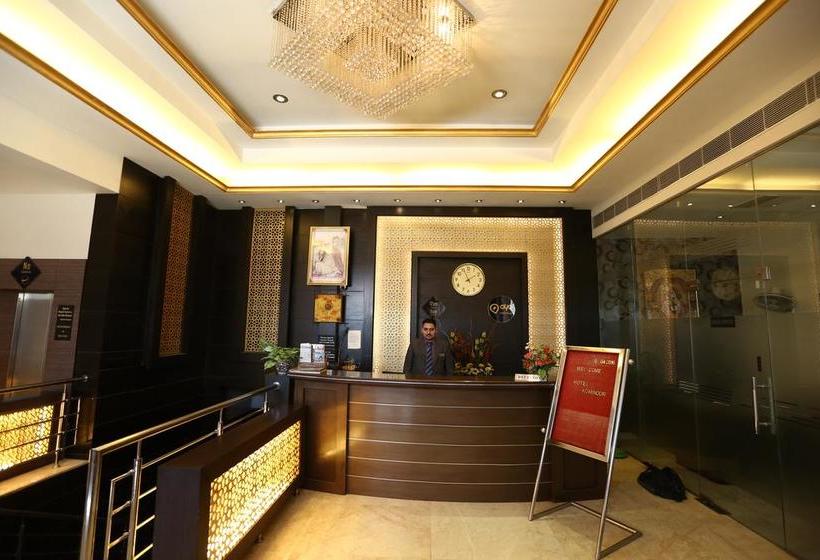 Отель Kohinoor Palace