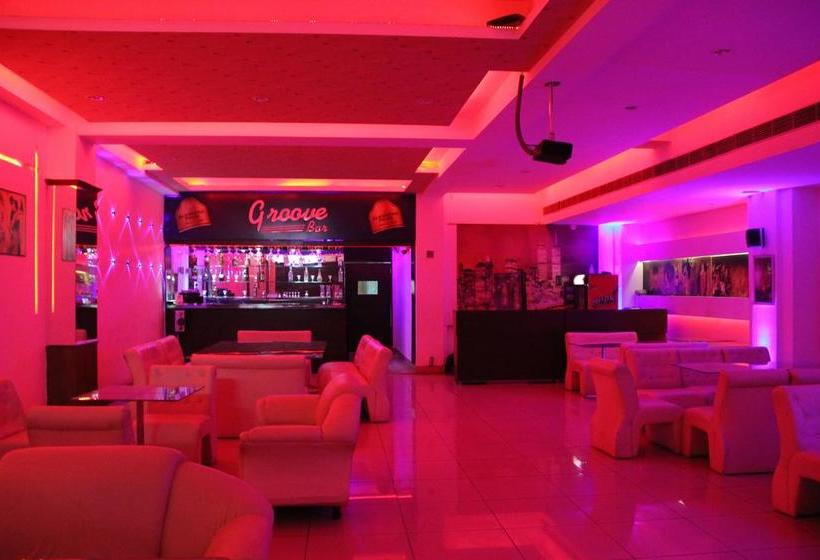 Отель Kohinoor Palace