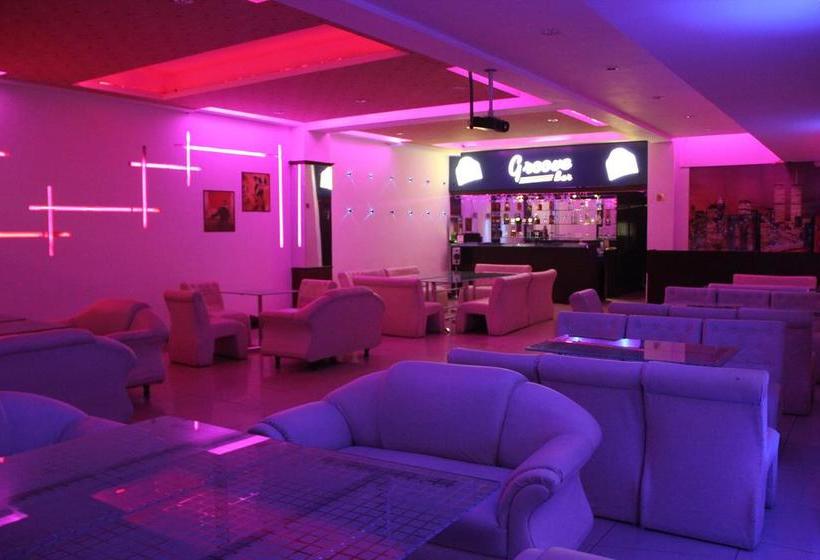 Отель Kohinoor Palace